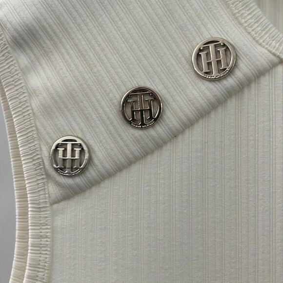 NWT Tommy Hilfiger Monogram-Button Cap-Sleve Ribbed Top Size L - Picture 5 of 5
